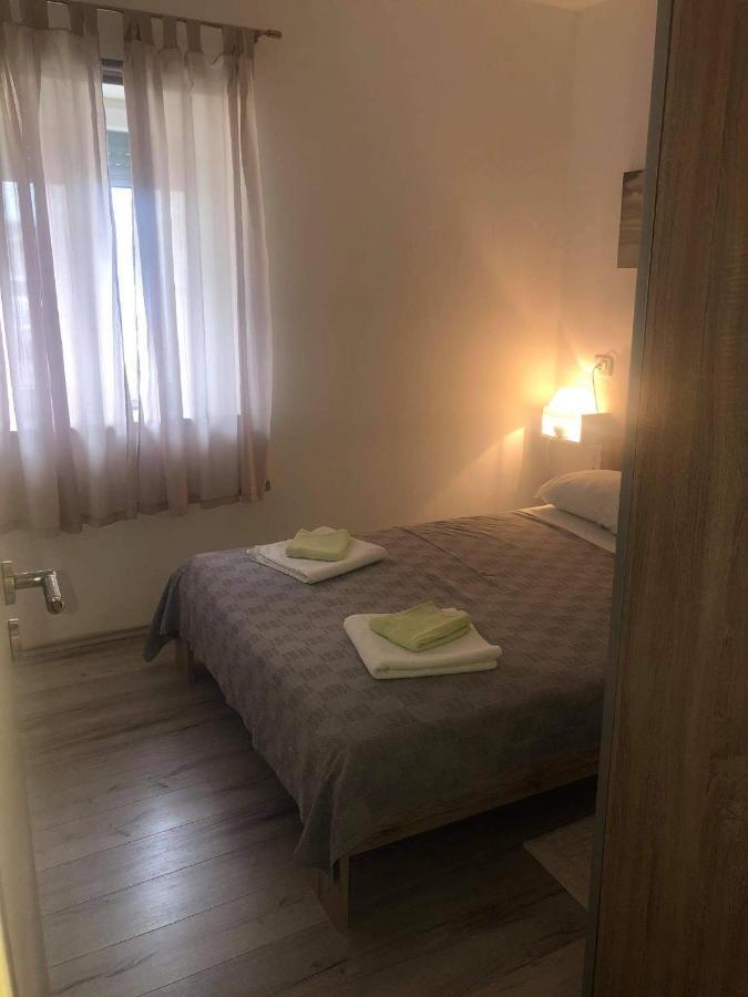 Apartmani Dokic Bale Exterior foto