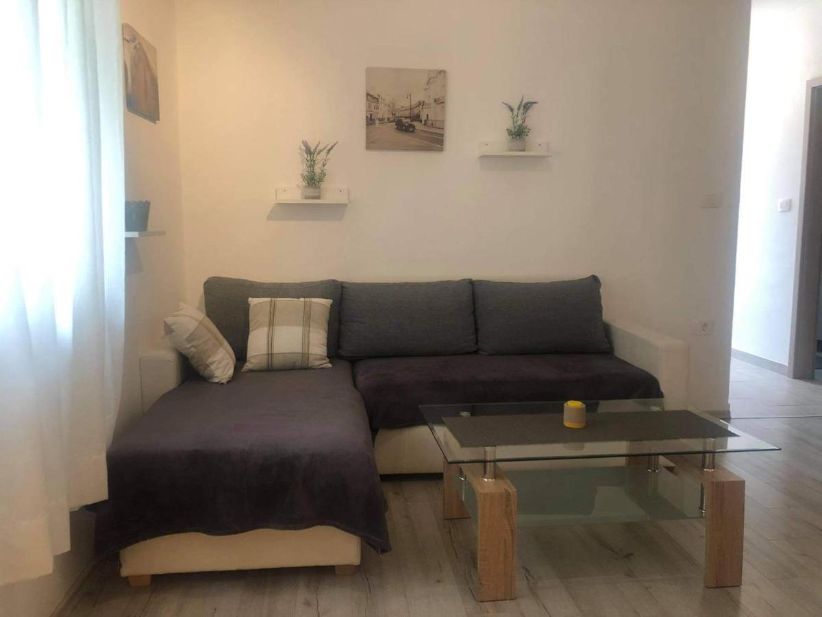Apartmani Dokic Bale Exterior foto
