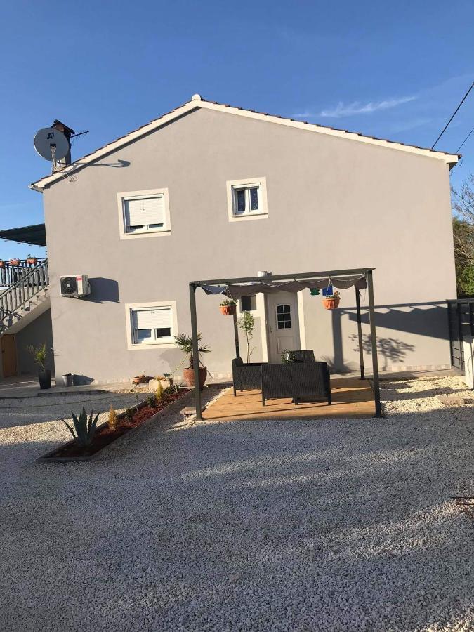 Apartmani Dokic Bale Exterior foto