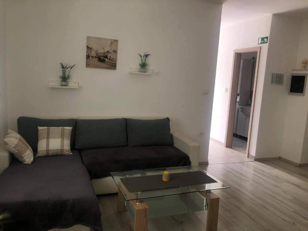 Apartmani Dokic Bale Exterior foto