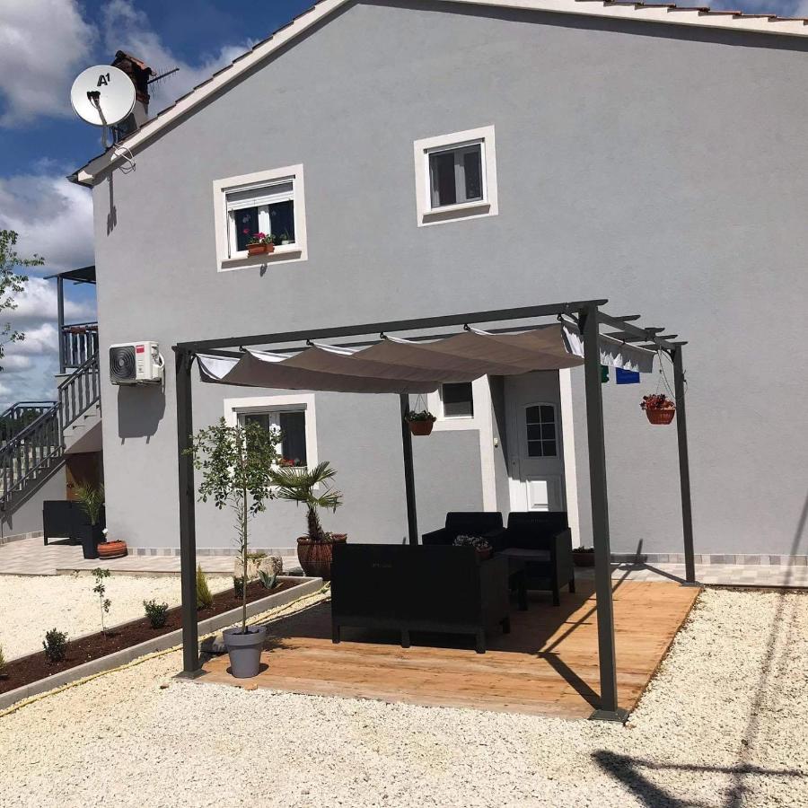 Apartmani Dokic Bale Exterior foto