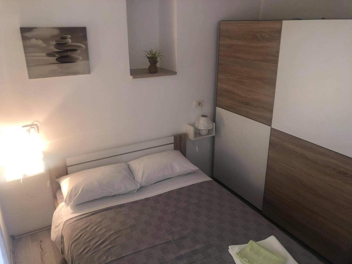 Apartmani Dokic Bale Exterior foto