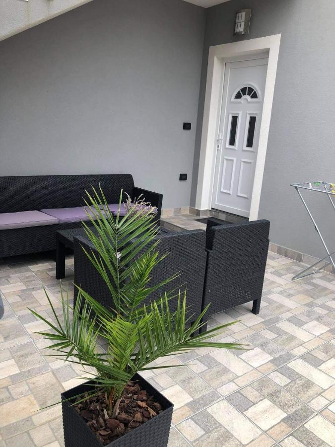 Apartmani Dokic Bale Exterior foto