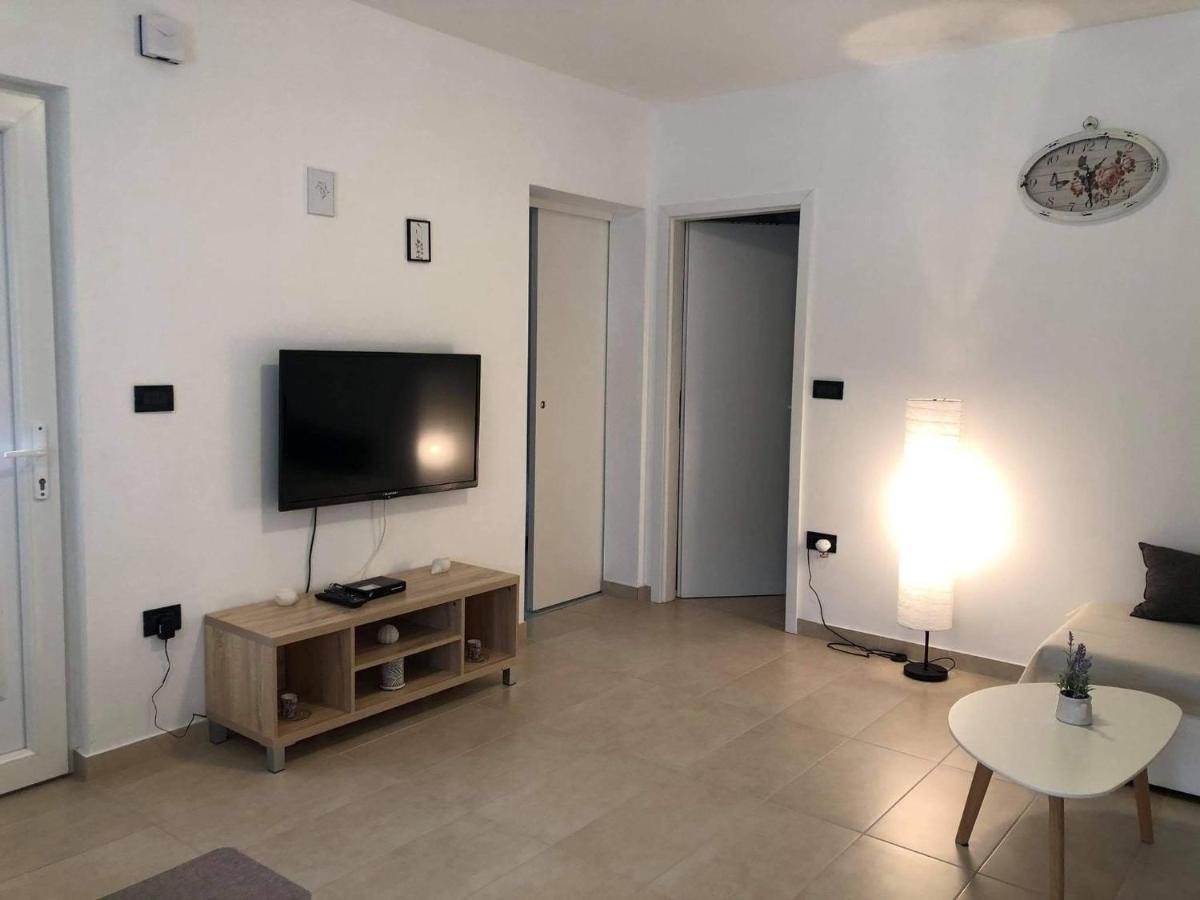 Apartmani Dokic Bale Exterior foto